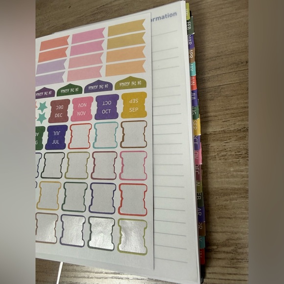 Coach Notebook yellow flowers with a free Planner Set - Picture 16 of 16